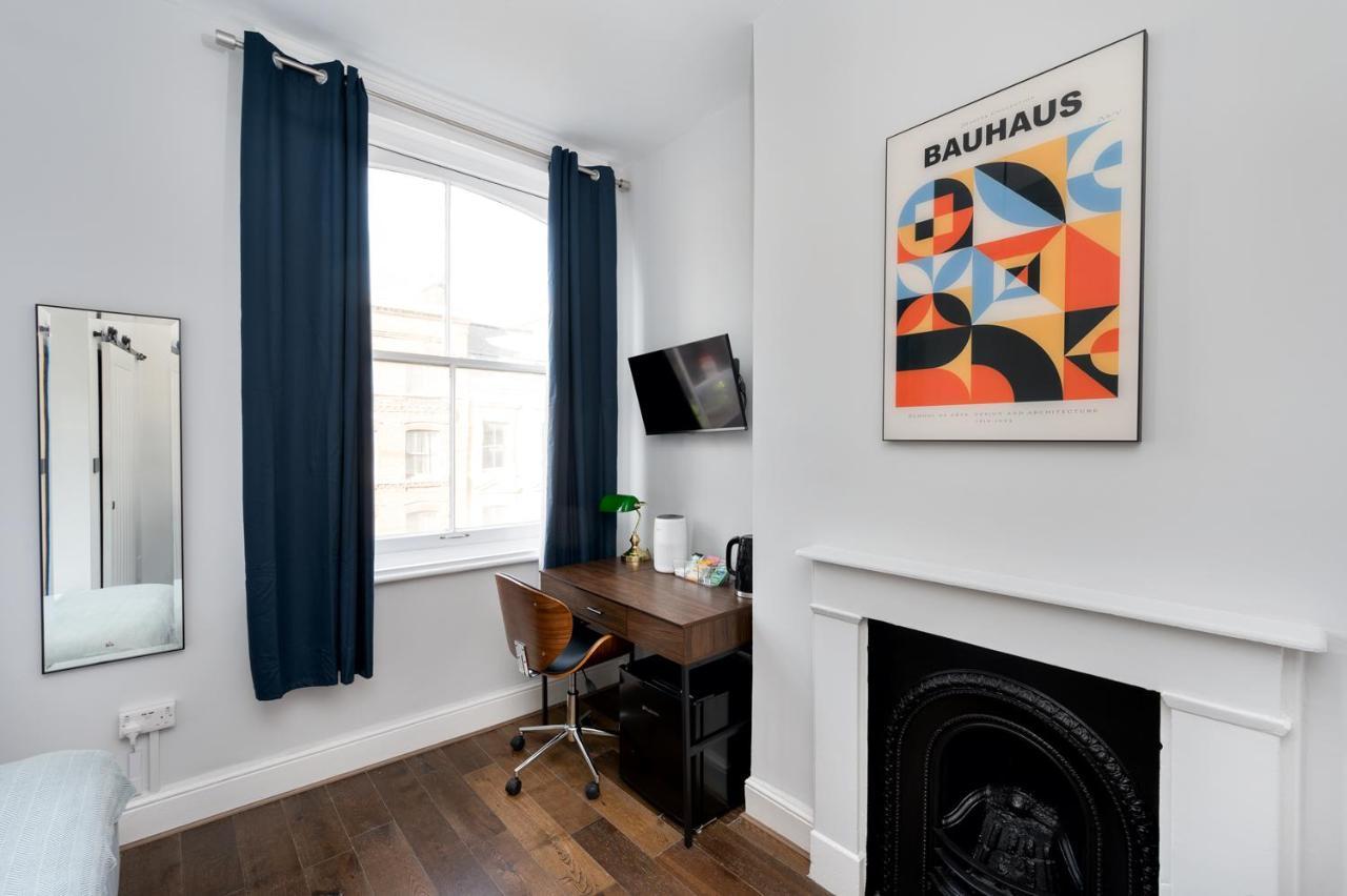 D8 House Apartment London Bagian luar foto
