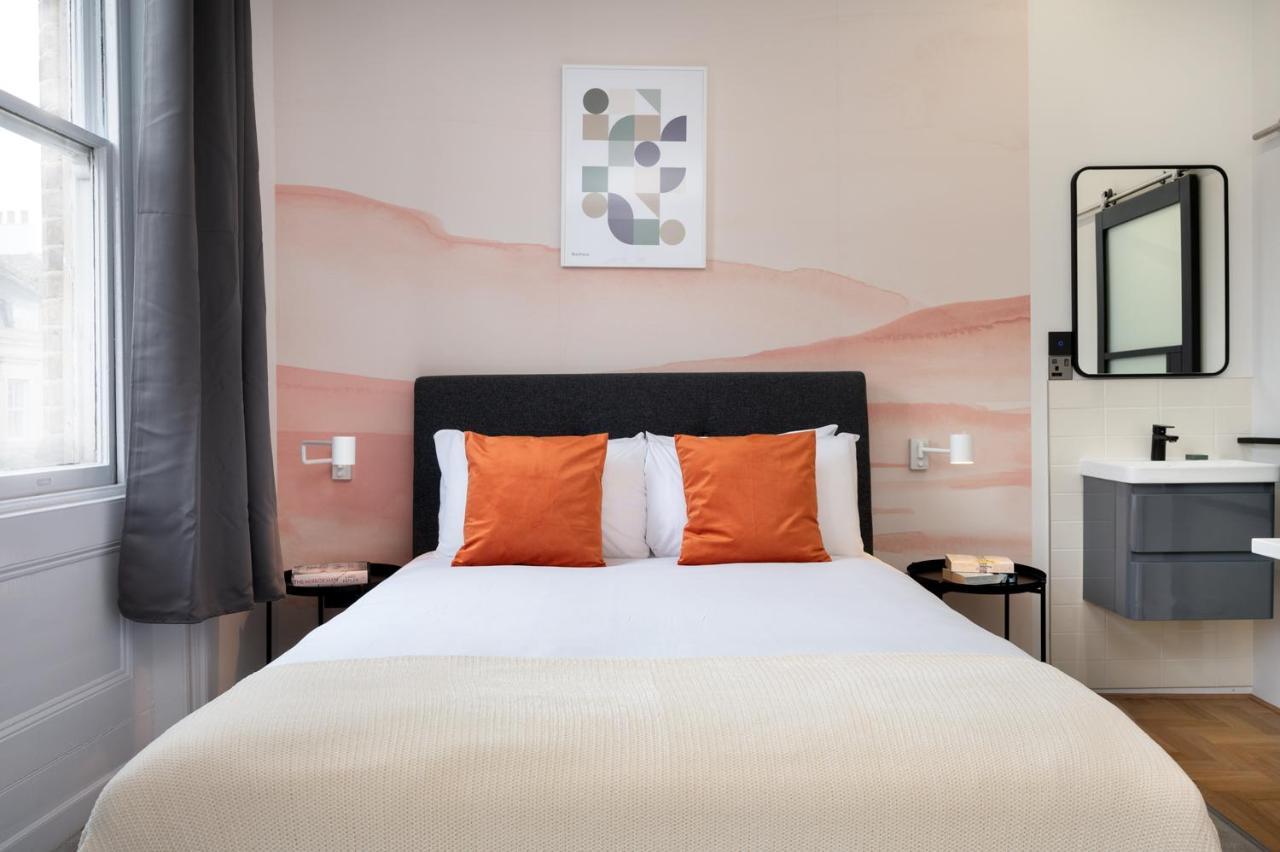 D8 House Apartment London Bagian luar foto