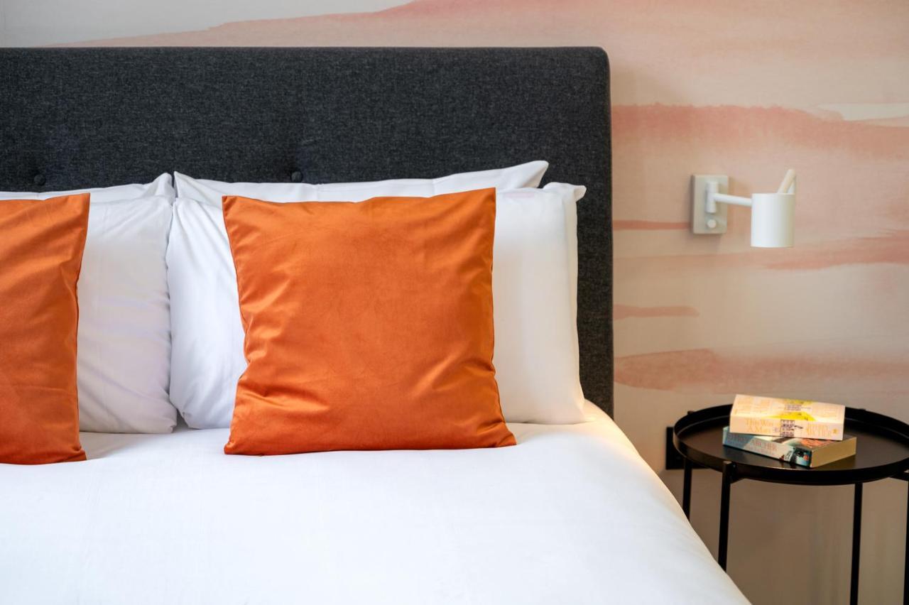 D8 House Apartment London Bagian luar foto